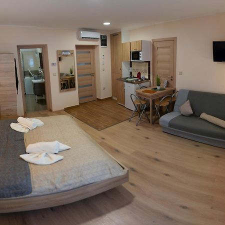 Holiday Apartmanhaz Gyula Extérieur photo