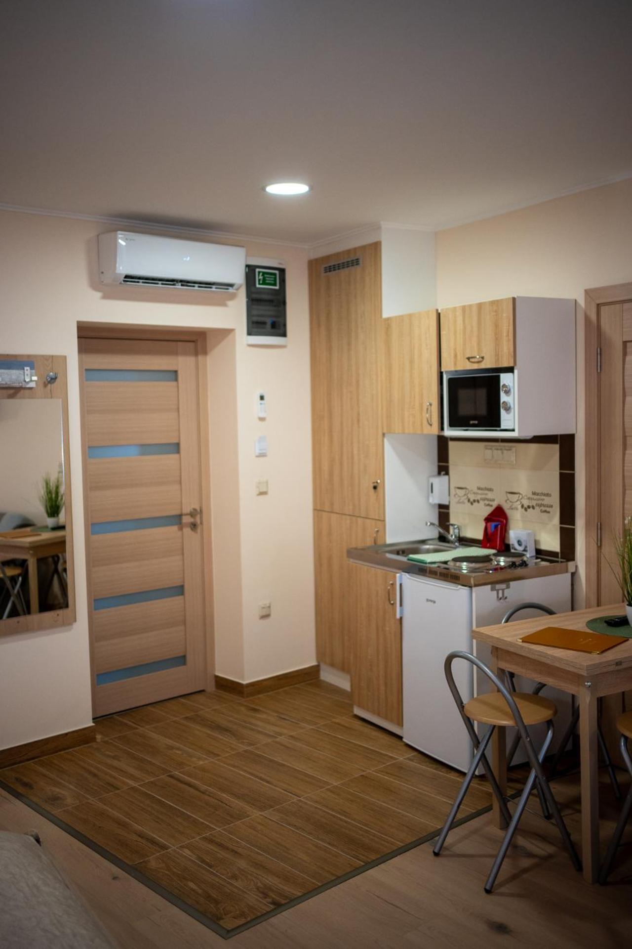 Holiday Apartmanhaz Gyula Extérieur photo