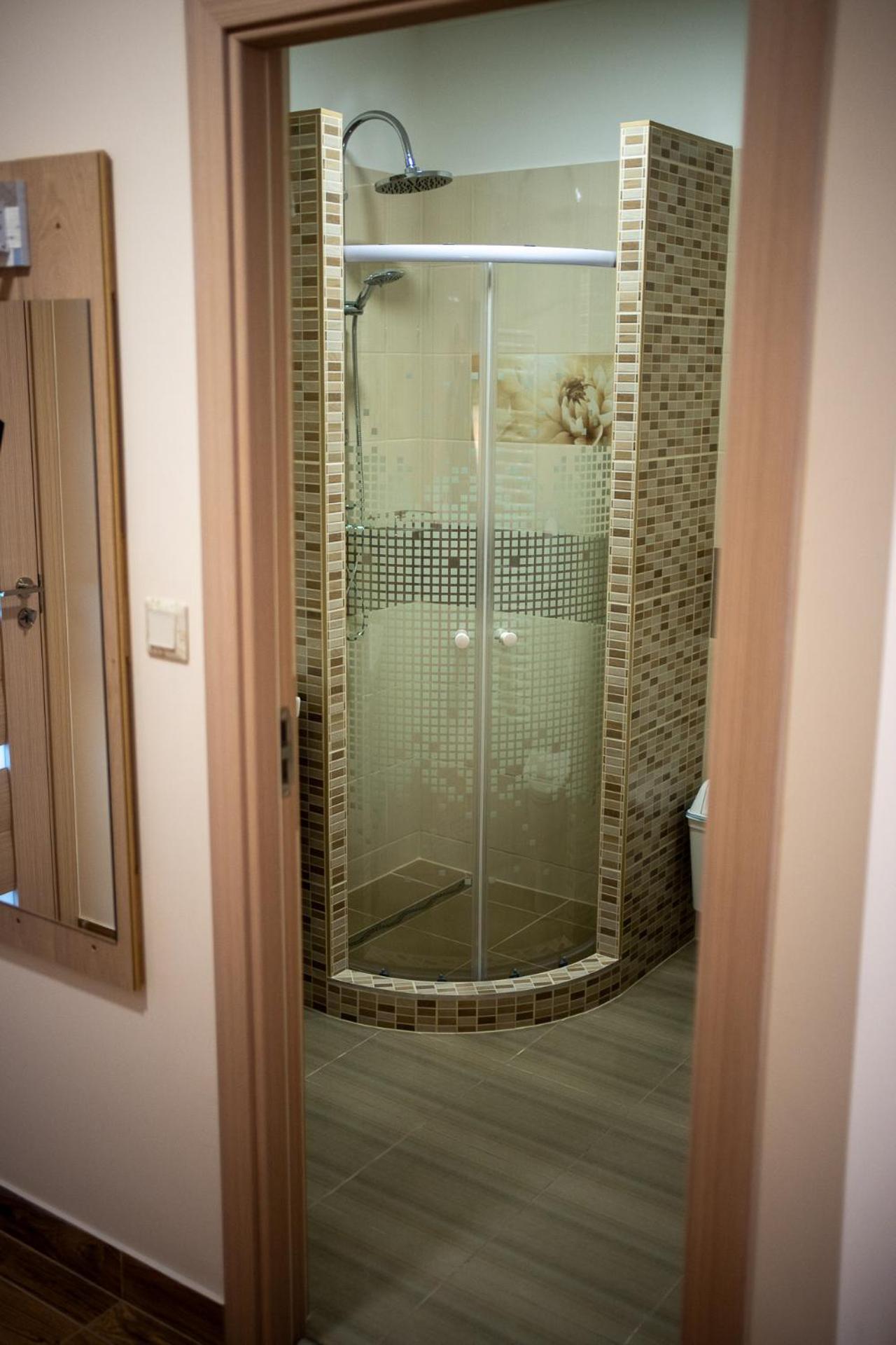 Holiday Apartmanhaz Gyula Extérieur photo
