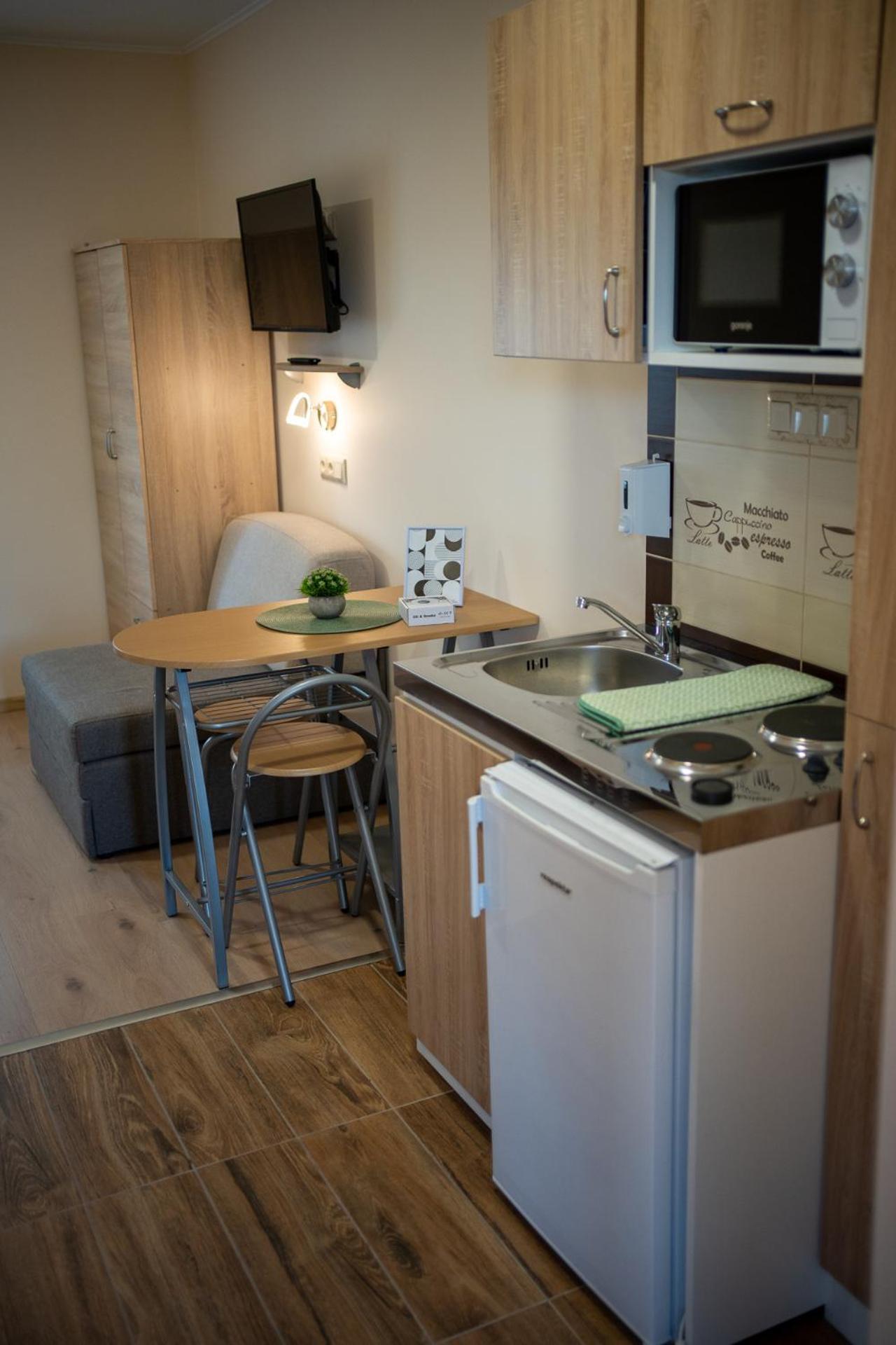 Holiday Apartmanhaz Gyula Extérieur photo