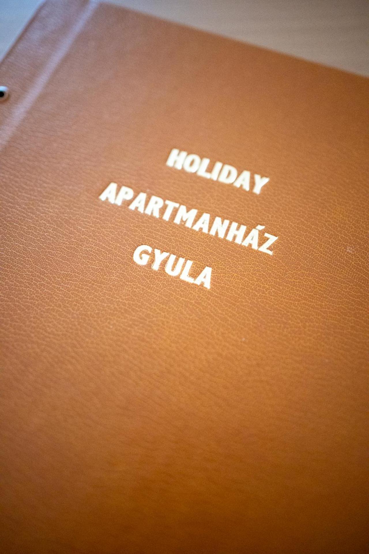 Holiday Apartmanhaz Gyula Extérieur photo